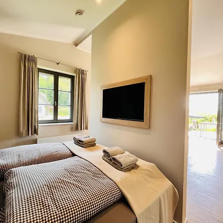 Strandbude 32 Klein Stresow Rügen By Ruyastay Putbus