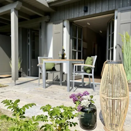 Holiday home Strandbude 32 Klein Stresow Ruegen By Ruyastay