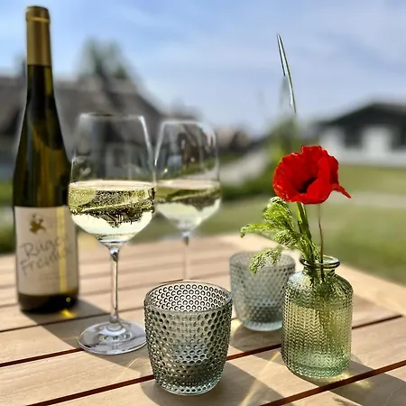 Strandbude 32 Klein Stresow Rügen By Ruyastay Ferienhaus *