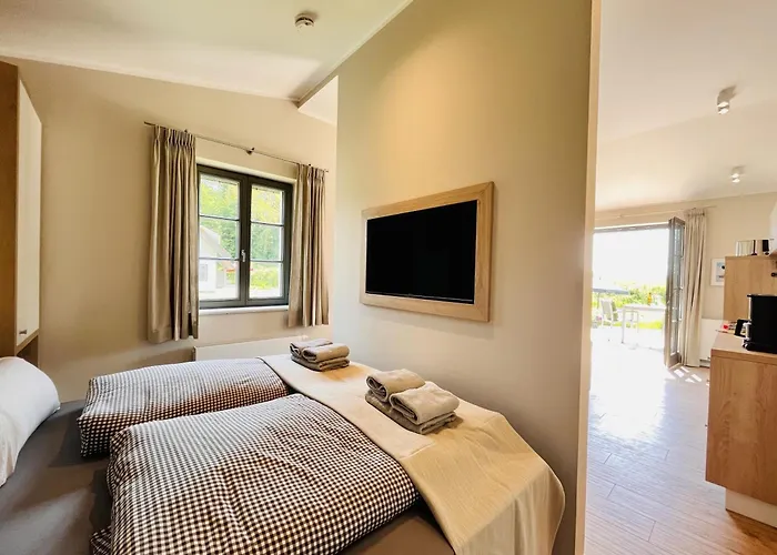 Strandbude 32 Klein Stresow Ruegen By Ruyastay Putbus