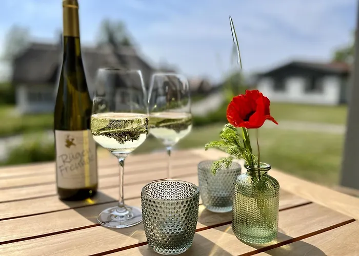 Strandbude 32 Klein Stresow Ruegen By Ruyastay Hébergement de vacances *