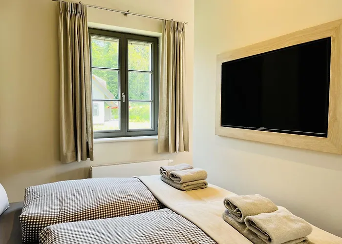 Strandbude 32 Klein Stresow Ruegen By Ruyastay Hébergement de vacances